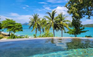 Review of The Naka Island
